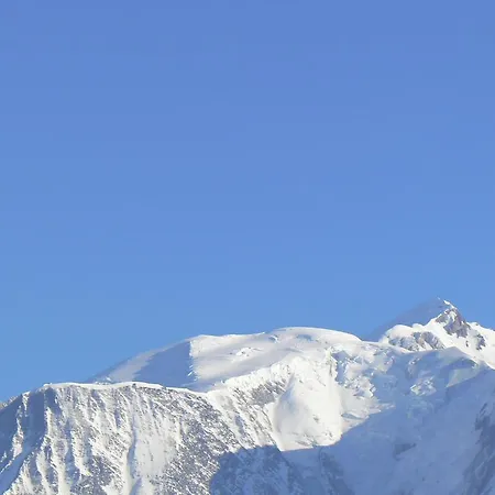 Le Feug Hotel