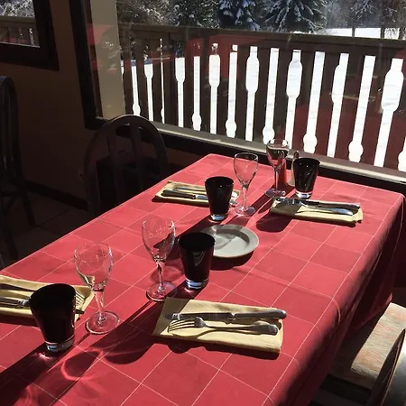 Le Feug Hotel